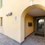 Apartman The White House - Business And Charme