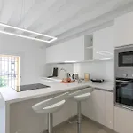 The White House - Business And Charme Apartman