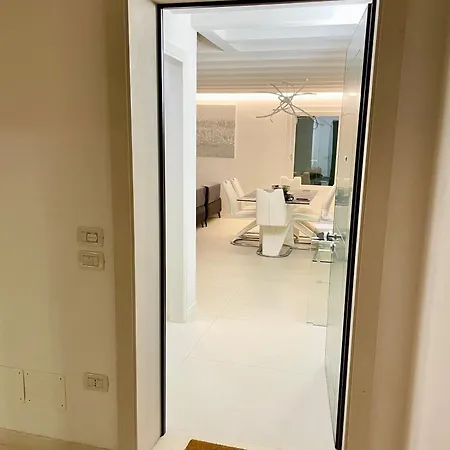 Apartment The White House - Business And Charme